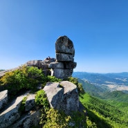 금원산~기백산/ '육산에 핀 기묘한 돌꽃송이, 누룩덤'