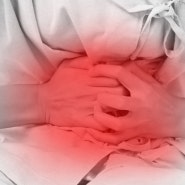 상복부 통증과 속쓰림 위궤양 증상과 관리방법 (세종시 내과 참좋은 서울아산내과에서 알려드려요)
