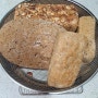 호밀과 호밀빵 만들기 누룩 빵 천연발효빵 코코넛 오일 식사빵 손반죽 홈베이킹