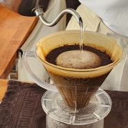 용인 수지 | 용인 카페 추천 핸드드립 커피와 수제 디저트, 카페 샵데이