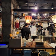 공덕역 카페 . 10주년 기념으로 방문한 빵과 커피 맛집 프릳츠 도화점