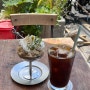 [카페 후기] 부산 테라스에서의 여유 ‘롱드라이버스’ 카페