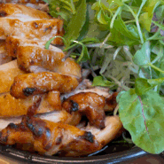 동탄북광장 누나홀닭 상큼한 샐러드의 바베큐쌈닭메뉴와 국물떡볶이 동탄치킨맛집 누구나홀딱반한닭
