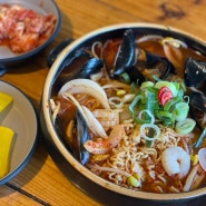 [제주도/서귀포시] 섶 섬 뷰 제주 해물라면 맛집! 제주도 해녀의집, 아기 해녀의 집