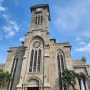 나트랑 대성당은 나트랑에서 가장 큰 규모의 가톨릭 성당입니다 입장료 미사 집전