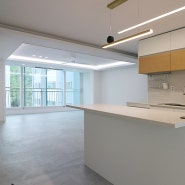 강서구 인테리어 거실 등박스 간접조명으로 모던하고 깊이 있는 32평 아파트 리모델링 -미노디자인