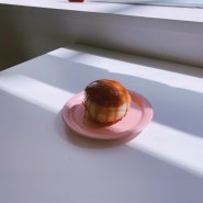 [서교동카페] 도넛 맛집! 홀리앤졸리 도넛&커피 홍대점