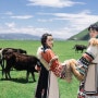 중국 샹그릴라 나파하이(纳帕海)에서 장족 藏族 옷 입기 체험하고 인생사진 받기