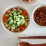 남은 재료 냉털 식은 밥 요리 2가지 - 오이두부비빔밥 검은깨죽 만들기