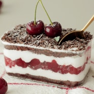 떠먹는 블랙 포레스트 케이크 : 체리 보틀 케이크 만들기