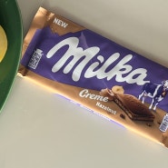 Milka Hazelnut Cream 밀카 헤이즐넛 크림 초콜릿