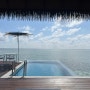 풀만 마무타 몰디브 리조트 오션풀빌라 : 룸체인지, 수중환경과 가오리 , 플로팅조식