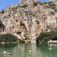 그리스여행 아테네 근교 가볼만한곳 Lake Vouliagmeni 수영하며 여유부리기💚