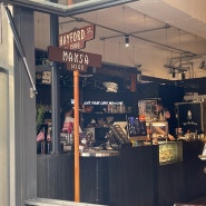 압구정로데오 골목에서 느낄 수 있는 뉴욕 브루클린 스트리트 카페 감성 한남베르그 도산