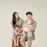 인천 김포 부천 가족사진 자연스러운 인물중심 스튜디오몽글
