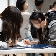 강남비인가국제학교 한 해를 마무리하는 Yearbook Signing!!