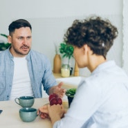 커플 / 부부상담: 프리페어 인리치 - 스트레스를 받을 때 저지르는 4가지 의사소통 실수 (관계 기본 사항)