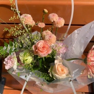 을지로3가역 꽃집 하솜채플라워 2호점 핑크꽃다발, 꽃화병