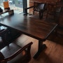 카페 고무나무 테이블