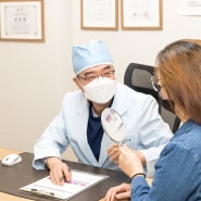 역삼역성형외과, 성형수술 후 남은 흉터 포기하지 마세요