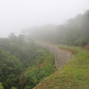 충주 장미산성