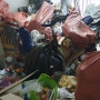 방치된집정리 수원 쓰레기가 많이 쌓여 있는집 당일 특수청소