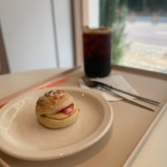 [서울숲/성수 카페] 한입베이글 - 디저트용 작고 귀여운 베이글을 먹고 싶다면