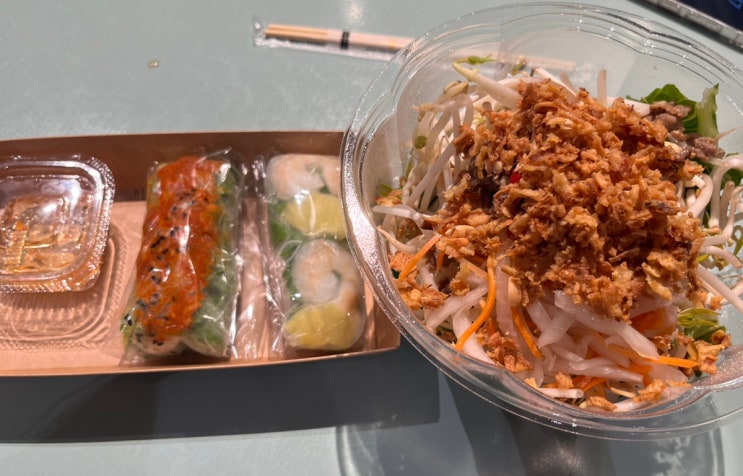 [여의도 더현대서울] 스프링롤 꾸온, 푸드코트 다이어트 맛집추천 : 네이버 블로그