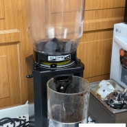 [울산 커피 머신 수리]/[울산커피 머신 AS](울산 경주 포항 양산 밀양) 유일 상사(U&I COFFEE) 안핌 그라인더 커피가 안 나와요.