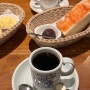 일본여행, 도쿄역 근처 레트로 감성 일본 3대 커피숍 코메다커피(모닝세트 추천)
