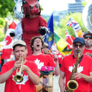[캐나다 지식in] 여름과 함께 즐기는 건국기념일! 캐나다 데이(Canada Day)🍁