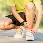 운동할때 발목염좌 의심되는 증상, 초기 응급처치 및 치료 중요