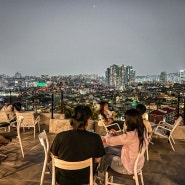 해방촌 루프탑 카페 끝내주는 서울 야경 무니