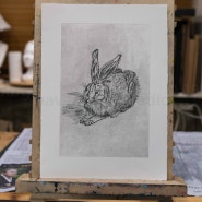 동판화 에칭 기법으로 표현하는 토끼, etching on paper