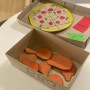 재활용 박스를 이용해서 만드는 재미있는 엄마표 놀이 + 집콕놀이 추천! 피자와 치킨 만들기