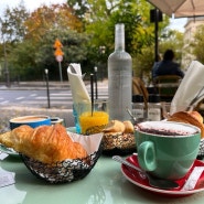 파리 마레지구 테라스 카페 Le Sancerre 브런치 아침 식사
