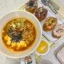 [서울 홍대 맛집] 대왕유부초밥 모모유부 홍대점 방문후기 :: 간단한 한끼로 딱!