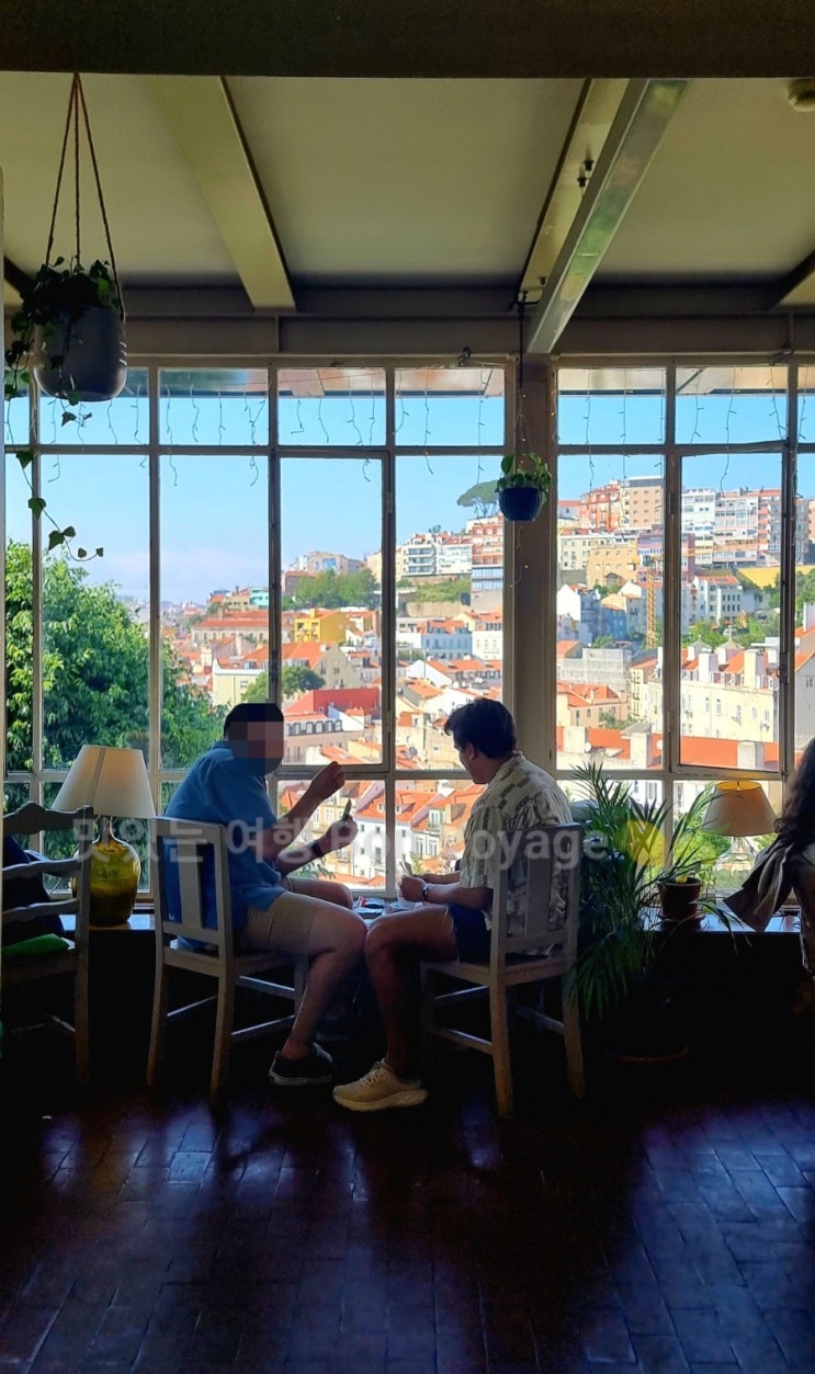 포르투갈 리스본 최고의 뷰맛집 카페 다 가라젱 Cafe da Garagem
