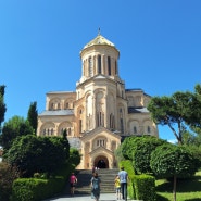 트빌리시 여행 조지아의 어머니 시계탑 성삼위일체 대성당