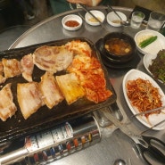 합정역 고기 맛집 신심치생삼겹살 & 카페 커피나커피너