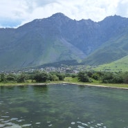 조지아 여행 카즈베기 트레킹 산 속 자연 수영장 수도원 Ioane Natlismcemeli