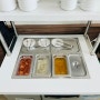 위생적인 사용과 손쉬운 청결유지가 가능한 부산 식당 찬밧드 반찬냉장고 인조대리석 마감현장입니다!