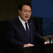 윤 대통령 국정수행 지지율, 소폭 상승 36.4%…미, 대선 한국에 부정 영향" 64.3%