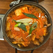 장군꼬들살 김치찌개