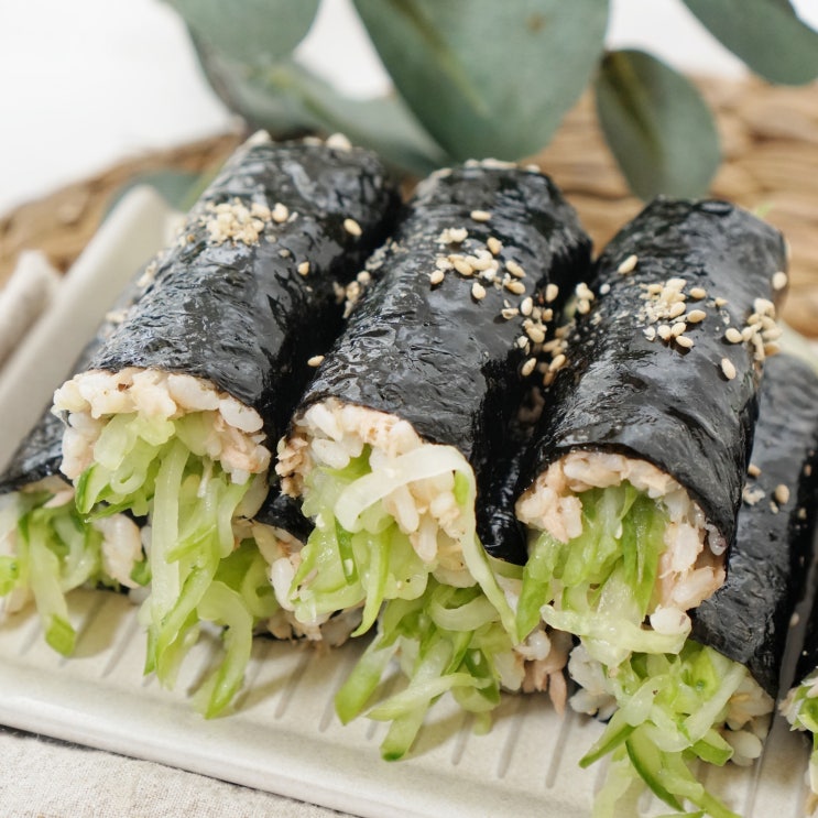 간단한 꼬마김밥 만들기 레시피 다이어트김밥 참치오이김밥 맛있게 싸는법 : 네이버 블로그