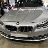 [ 동탄 , 수원 ] BMW 5시리즈 F10 바디.. 실내 운전석,조수석 리어전체 손잡이 노후화 신품교체장착완료.