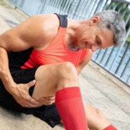 [엉덩이근육]이 약하면 햄스트링에 과부하에 걸릴 수 있으면 허리통증, 무릎통증유발 위험