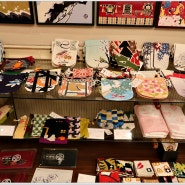 일본 교토 쇼핑 품목으로 예쁜 면수건 또는 손수건 좋을 것 같아요.