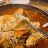 정갈한 전통의 조화, 매봉식당 계족산본점 - 대전맛집에서의 황홀한 두부전골