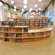 왕배푸른숲 도서관 종합자료실 어린이자료실 주차장